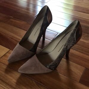 Chinese laundry snakeskin heels